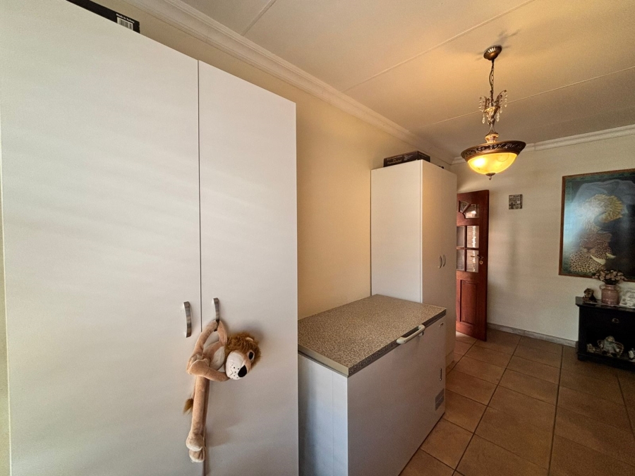 3 Bedroom Property for Sale in Wilkoppies North West